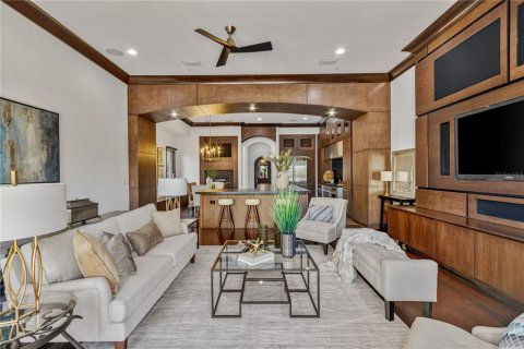 Townhouse in Saint Petersburg, Florida 4 bedrooms, 335.1 sq.m. № 2235547 - photo 19