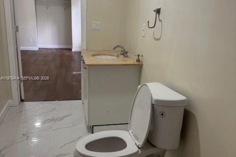 Commercial property in Miami, Florida 1 bedroom, 108.7 sq.m. № 2042085 - photo 5