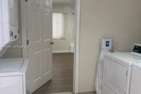 Commercial property in Miami, Florida 1 bedroom, 108.7 sq.m. № 2042085 - photo 8