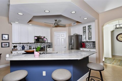 Condo in Punta Gorda, Florida, 3 bedrooms  № 1547762 - photo 12