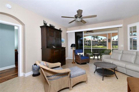 Condo in Punta Gorda, Florida, 3 bedrooms  № 1547762 - photo 9