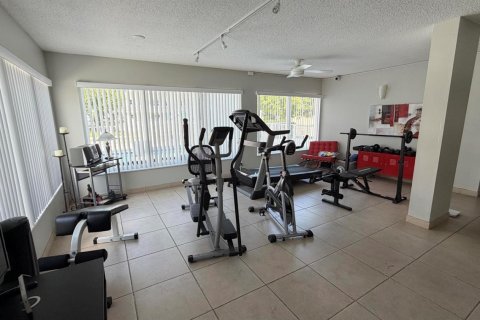 Copropriété à louer à Fort Lauderdale, Floride: 1 chambre, 63.17 m2 № 2393216 - photo 11