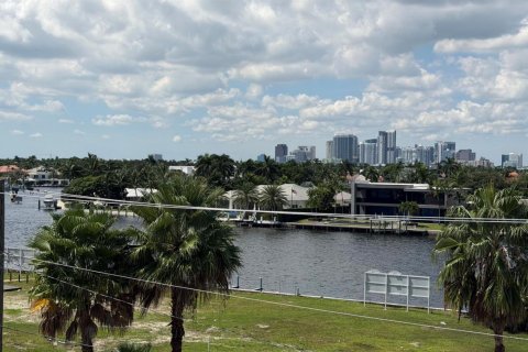 Copropriété à louer à Fort Lauderdale, Floride: 1 chambre, 63.17 m2 № 2393216 - photo 21