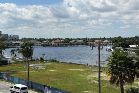 Copropriété à louer à Fort Lauderdale, Floride: 1 chambre, 63.17 m2 № 2393216 - photo 19