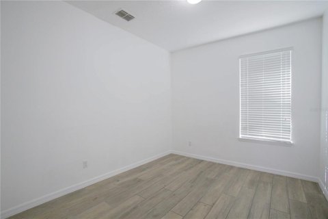 House in Orlando, Florida 5 bedrooms, 236.71 sq.m. № 2394072 - photo 14