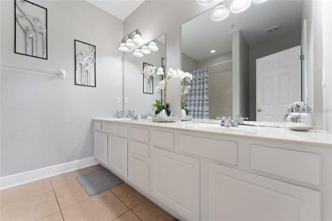 Купить кондоминиум в Орландо, Флорида 6 комнат, 162.21м2, № 2213837 - фото 17