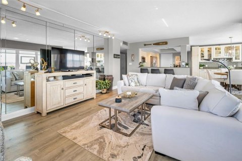 Купить кондоминиум в Клируотер, Флорида 4 комнаты, 139.35м2, № 1771996 - фото 11