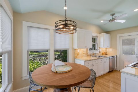 Villa ou maison à vendre à Sarasota, Floride: 2 chambres, 79.25 m2 № 1875755 - photo 11