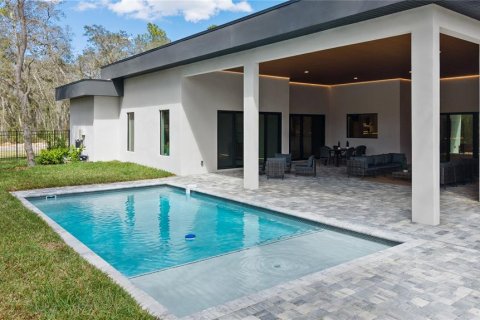 House in Winter Springs, Florida 6 bedrooms, 569.68 sq.m. № 2394288 - photo 24