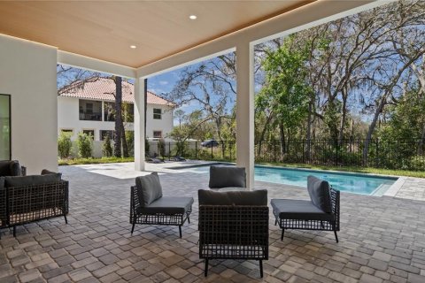 House in Winter Springs, Florida 6 bedrooms, 569.68 sq.m. № 2394288 - photo 22