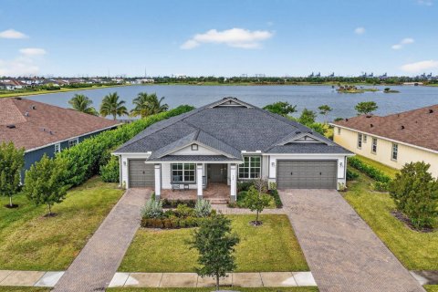 Casa en venta en Loxahatchee Groves, Florida, 4 dormitorios, 278.8 m2 № 2181505 - foto 2