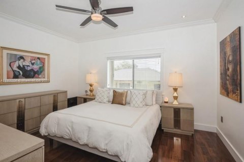 Copropriété à vendre à Miami, Floride: 3 chambres, 161.93 m2 № 1855149 - photo 9