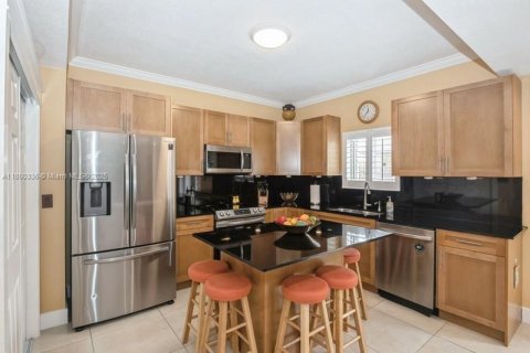 Copropriété à vendre à Miami, Floride: 3 chambres, 161.93 m2 № 1855149 - photo 8