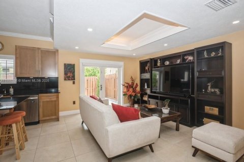 Copropriété à vendre à Miami, Floride: 3 chambres, 161.93 m2 № 1855149 - photo 6