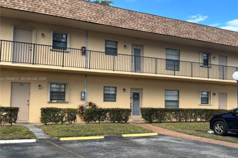 Condominio en venta en Hollywood, Florida, 2 dormitorios, 94.3 m2 № 2026142 - foto 7