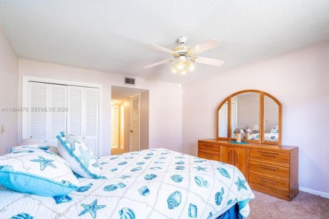 Condominio en venta en Hollywood, Florida, 2 dormitorios, 94.3 m2 № 2026142 - foto 20
