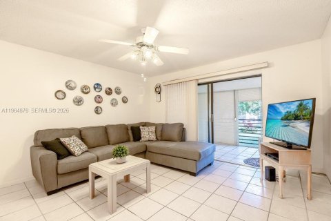 Condominio en venta en Hollywood, Florida, 2 dormitorios, 94.3 m2 № 2026142 - foto 10