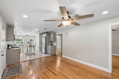 Casa en venta en Orlando, Florida, 2 dormitorios, 82.13 m2 № 2296858 - foto 6