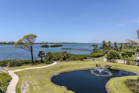 Condo in Osprey, Florida, 3 bedrooms № 2123369