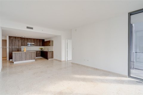 Condo in Miami, Florida, 2 bedrooms № 2004507 - photo 10