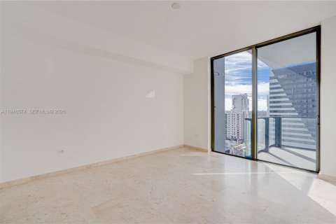 Condo in Miami, Florida, 2 bedrooms № 2004507 - photo 13