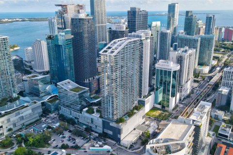 Condo in Miami, Florida, 2 bedrooms № 2004507