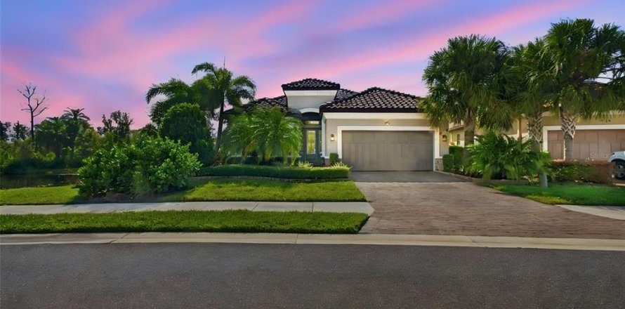 Villa ou maison à Palmetto, Floride 2 chambres, 178.84 m2 № 2419317