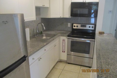Appartement à louer à Fort Lauderdale, Floride: 1 chambre, 60.39 m2 № 2439174 - photo 4