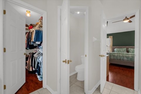 Casa en venta en Orlando, Florida, 4 dormitorios, 177.63 m2 № 1913240 - foto 16