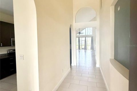 Casa en alquiler en Wesley Chapel, Florida, 4 dormitorios, 217.48 m2 № 2277818 - foto 2