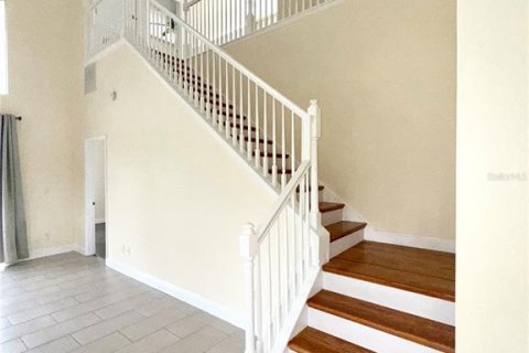 Casa en alquiler en Wesley Chapel, Florida, 4 dormitorios, 217.48 m2 № 2277818 - foto 16