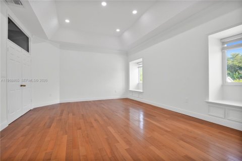 House in Cutler Bay, Florida 5 bedrooms, 261.98 sq.m. № 2033481 - photo 14