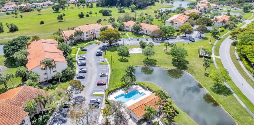 Condo in Margate, Florida, 2 bedrooms  № 1081342