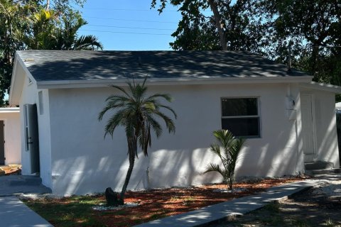 Propiedad comercial en venta en Miami, Florida, 53.51 m2 № 2154300 - foto 3