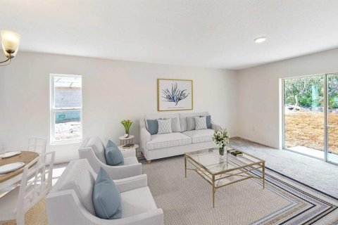 House in Hastings, Florida 3 bedrooms, 143.63 sq.m. № 1876581 - photo 6