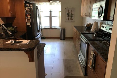 House in Gainesville, Florida 4 bedrooms, 183.3 sq.m. № 1394160 - photo 7