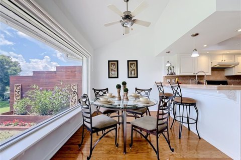 Condo in Lady Lake, Florida, 3 bedrooms  № 2157201 - photo 23