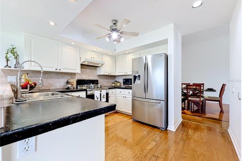 Condo in Lady Lake, Florida, 3 bedrooms  № 2157201 - photo 22