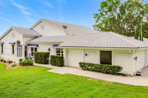 Condo in Lady Lake, Florida, 3 bedrooms  № 2157201