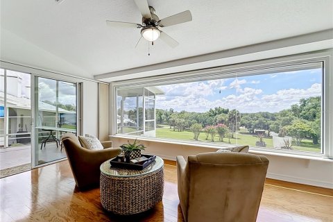 Condo in Lady Lake, Florida, 3 bedrooms  № 2157201 - photo 12
