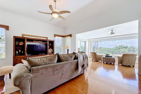 Condo in Lady Lake, Florida, 3 bedrooms  № 2157201 - photo 7
