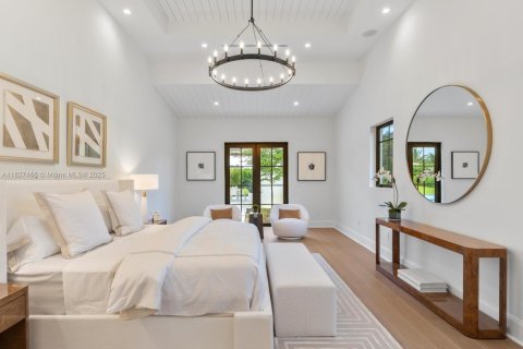 Casa en venta en Miami, Florida, 5 dormitorios, 528.52 m2 № 1802698 - foto 27