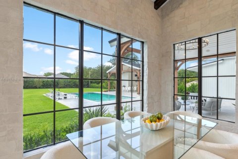 Casa en venta en Miami, Florida, 5 dormitorios, 528.52 m2 № 1802698 - foto 25