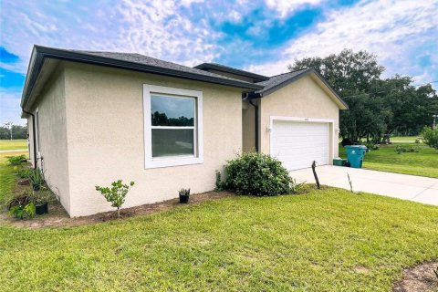 House in LaBelle, Florida 3 bedrooms, 143.44 sq.m. № 2287464 - photo 4