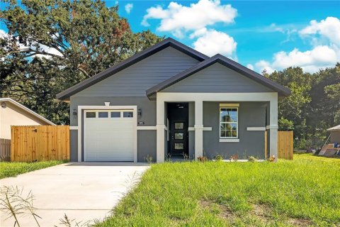 Villa ou maison à Winter Garden, Floride 4 chambres, 149.39 m2 № 2294586