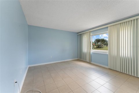 Villa ou maison à vendre à Bradenton, Floride: 2 chambres, 94.2 m2 № 1744406 - photo 13