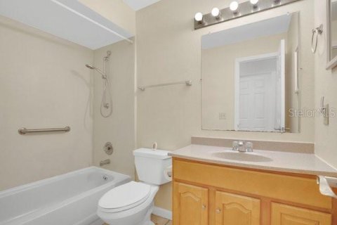 House in Gotha, Florida 3 bedrooms, 123.28 sq.m. № 1810935 - photo 12