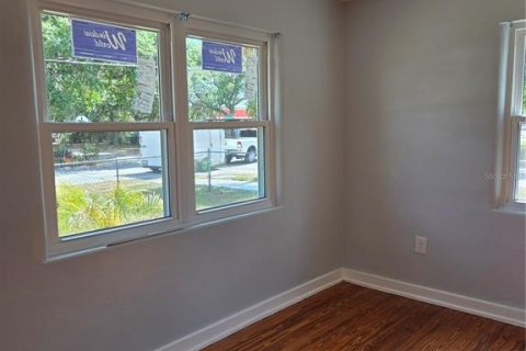 House in Eustis, Florida 3 bedrooms, 111.48 sq.m. № 2097761 - photo 22