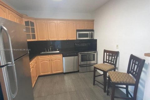 Купить кондоминиум в Норт-Майами, Флорида 2 спальни, 110.55м2, № 1958929 - фото 8