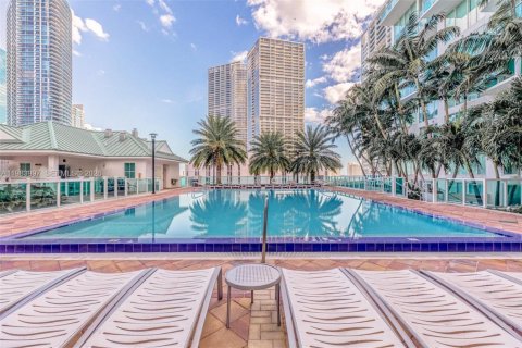 Condo à Miami, Floride, 1 chambre  № 2048563